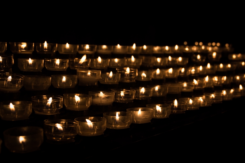 funeraire-TOULON-min_candle-1068948